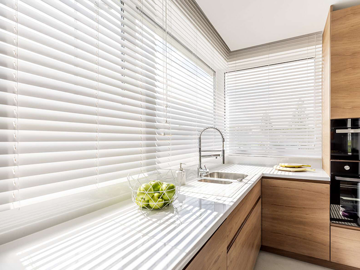 white venetian kitchen blind Roodepoort white venetian kitchen blind Roodepoort